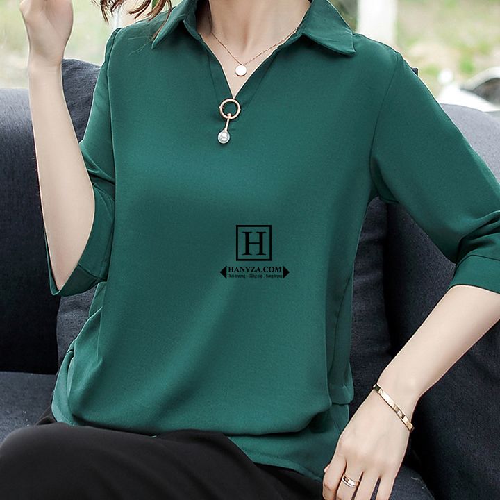 Bộ nữ trung niên cổ bẻ họa tiết trơn Kelando