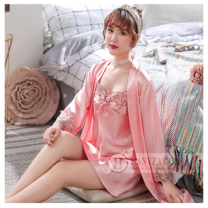 Bộ váy ngủ nữ cổ thuyền phối ren