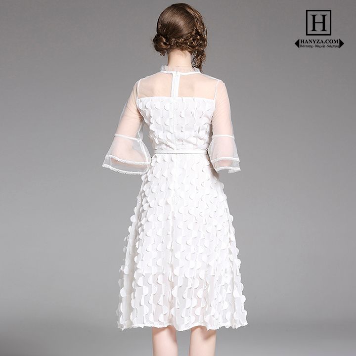 Váy ren nữ tay chuông