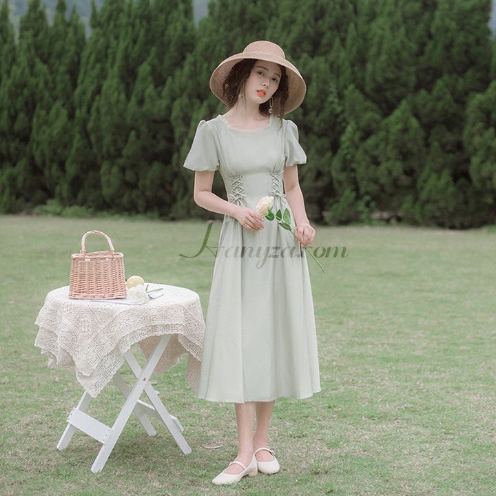 Nàng có nên diện váy đi picnic Dưới đây là những lý do  COUPLE TX