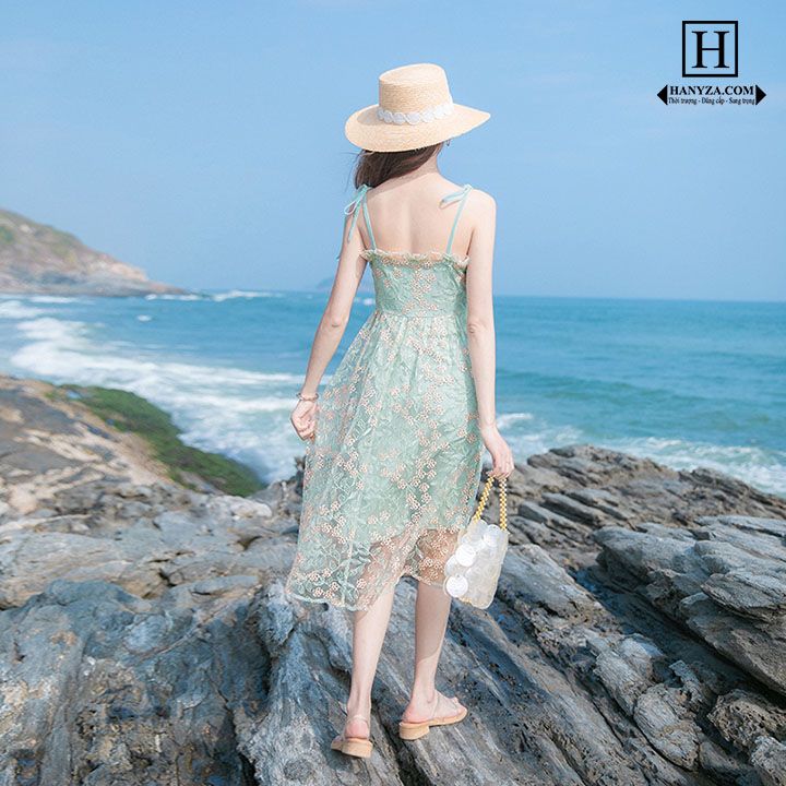 Váy đi biển nữ phối ren hoa rỗng kiểu Pháp