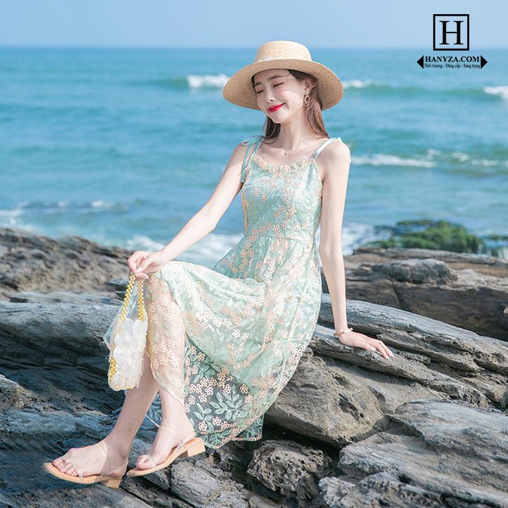 Váy đi biển nữ phối ren hoa rỗng kiểu Pháp