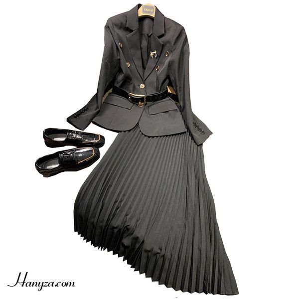 Bộ blazer kèm váy mỏng xếp ly nhẹ nhàng