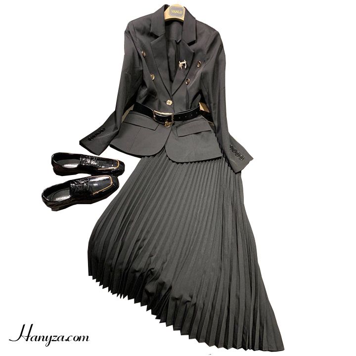 Bộ blazer kèm váy mỏng xếp ly nhẹ nhàng