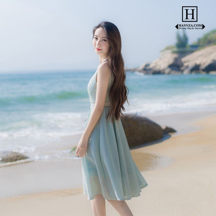 Váy nữ cổ chữ V bóp eo dễ thương