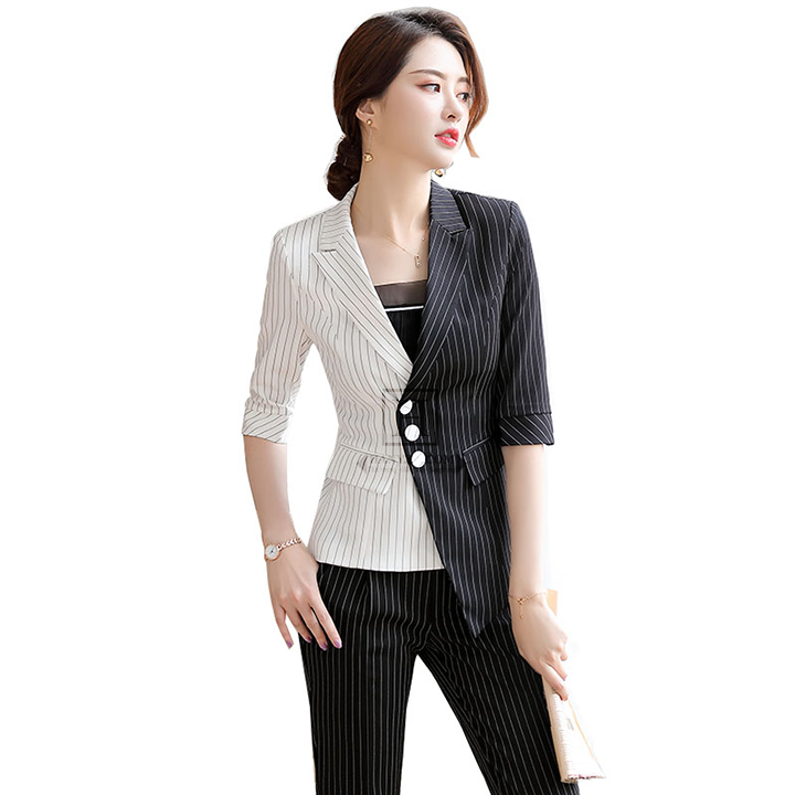 Áo vest nữ vạt lêch tay lửng kẻ sọc