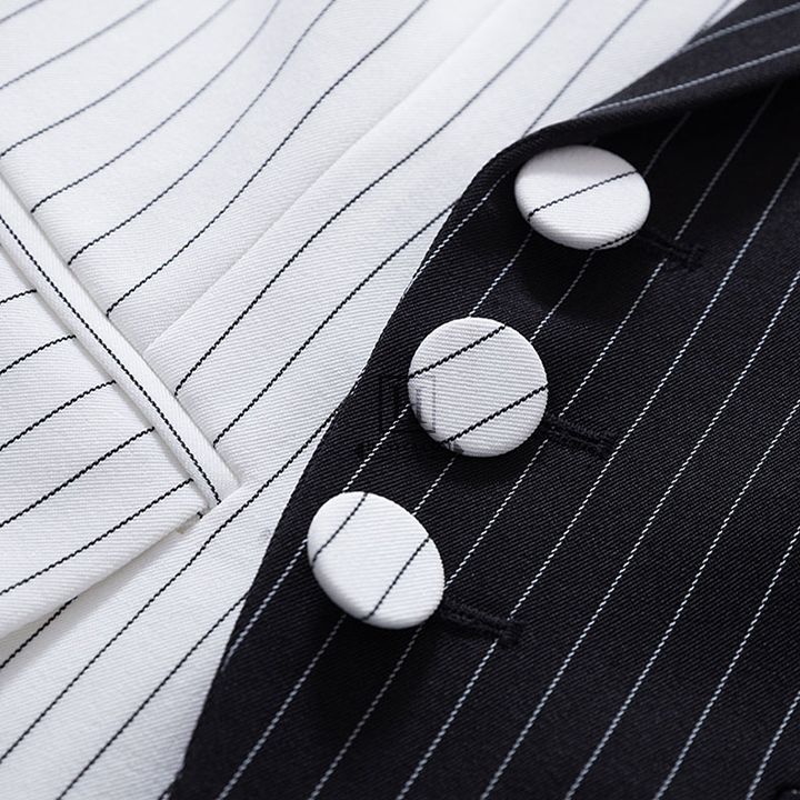 Áo vest nữ vạt lêch tay lửng kẻ sọc