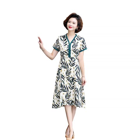 Váy trung niên nữ ngắn tay hoạ tiết in hình lá