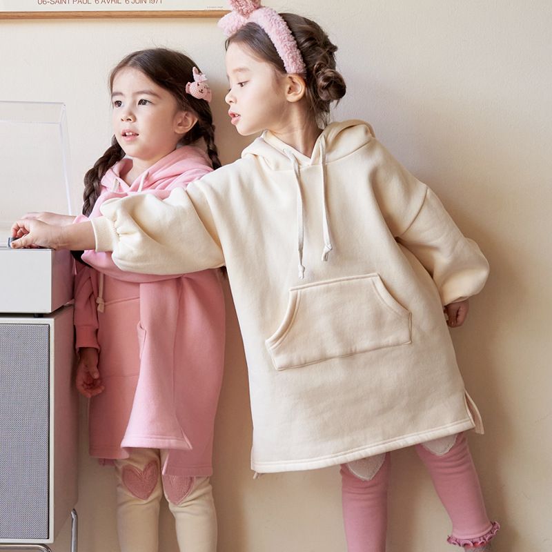 15 cách phối đồ với chân váy xếp ly dài ngắn đẹp tôn dáng cho nàng
