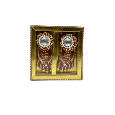 vat-pham-trang-tri-ban-tho-colored-laxmi-charan-bo