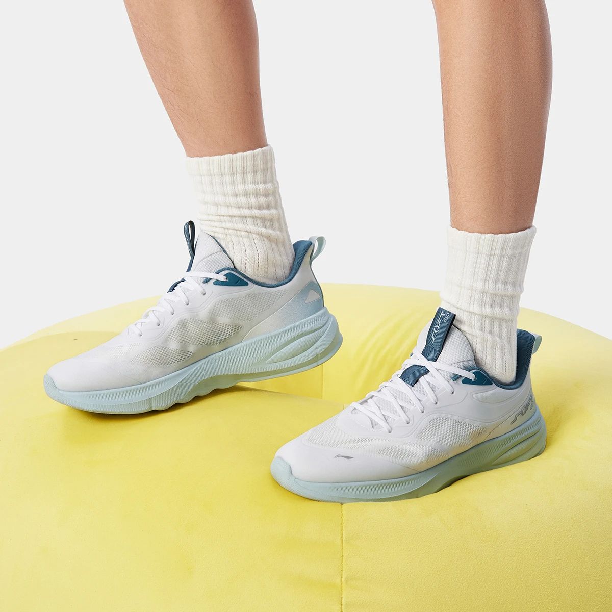 Giày thời trang SOFT GO 2 V4 Nam AGLV091-3V