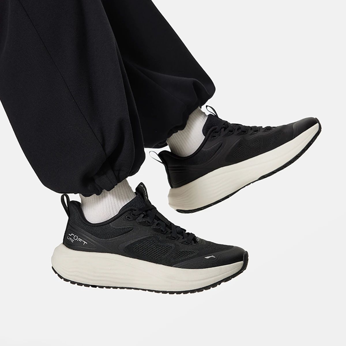 Giày thời trang Soft Nữ AGVU038-1V