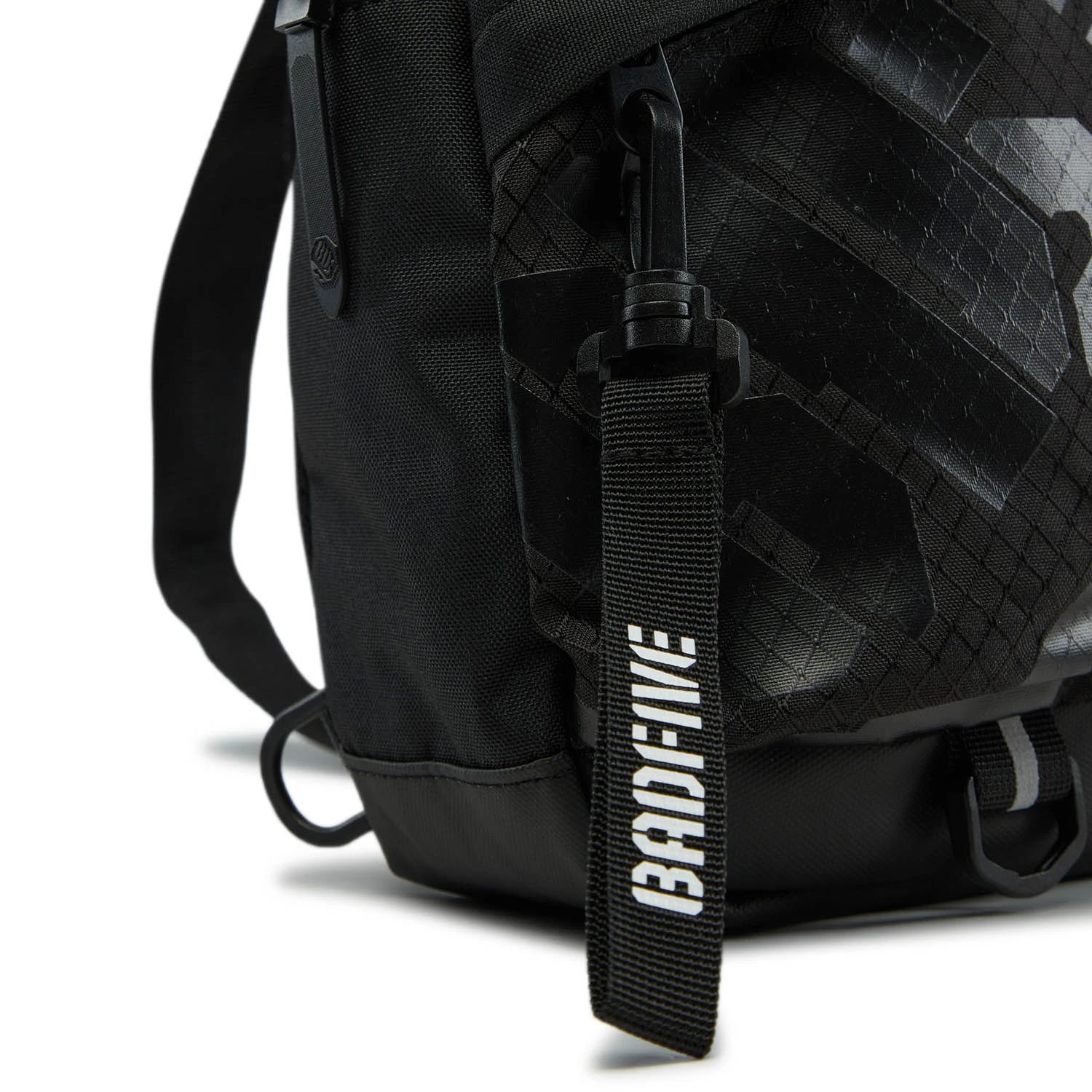 Túi đeo chéo Unisex ABDU183-1V