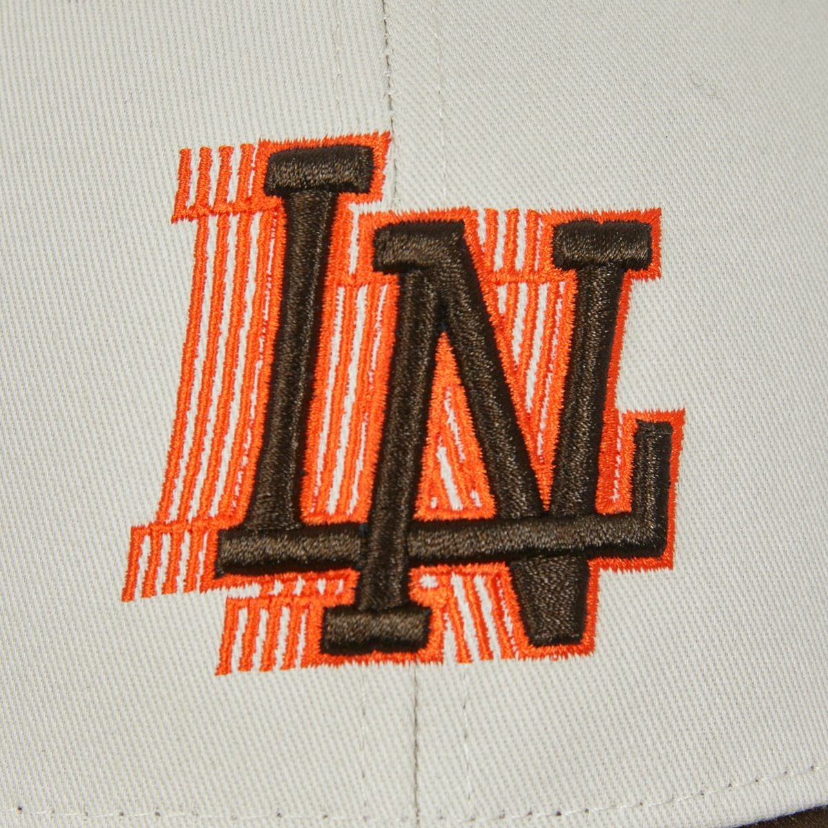 Mũ thể thao Unisex AMYU125-3V