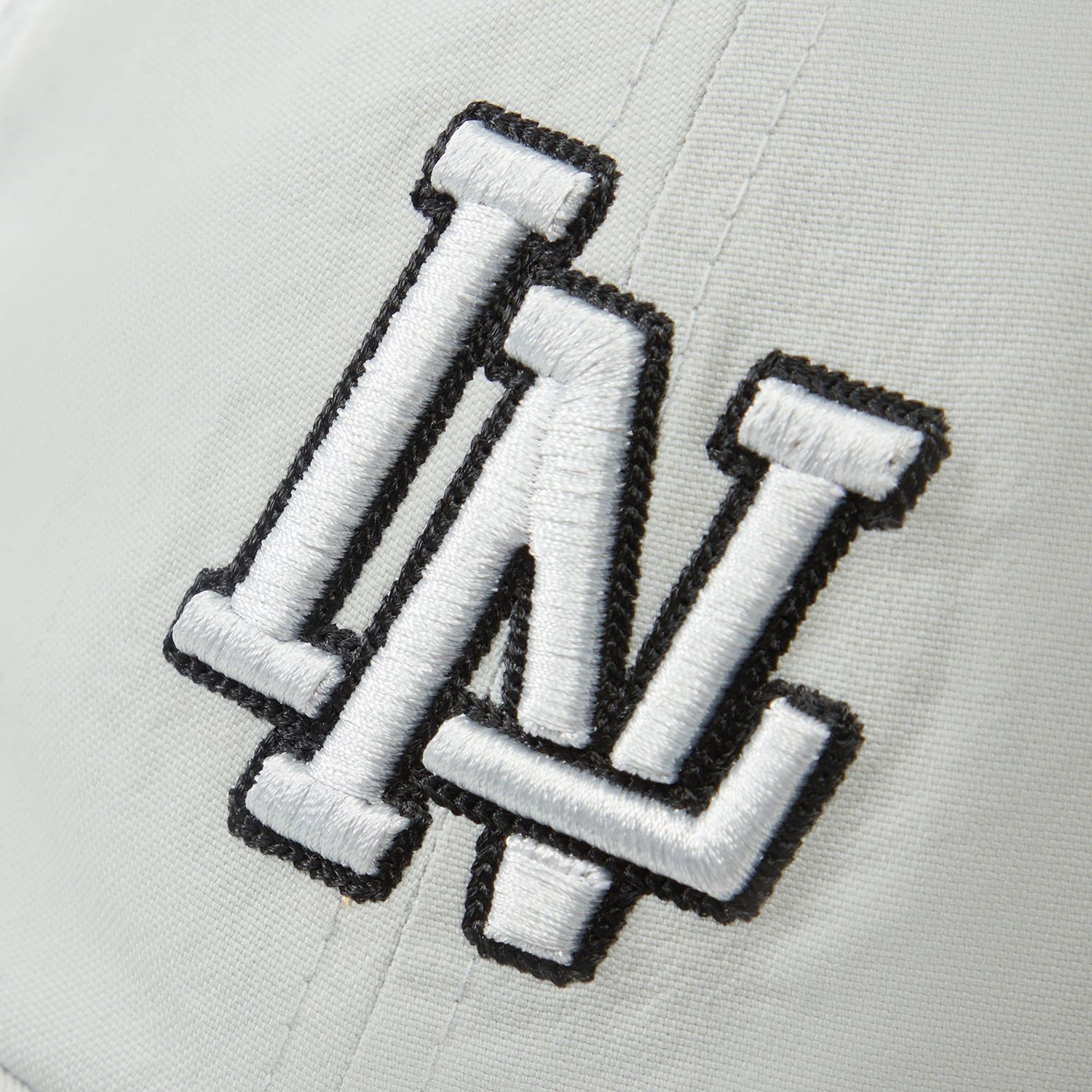 Mũ lưỡi trai Unisex AMYU211-3V