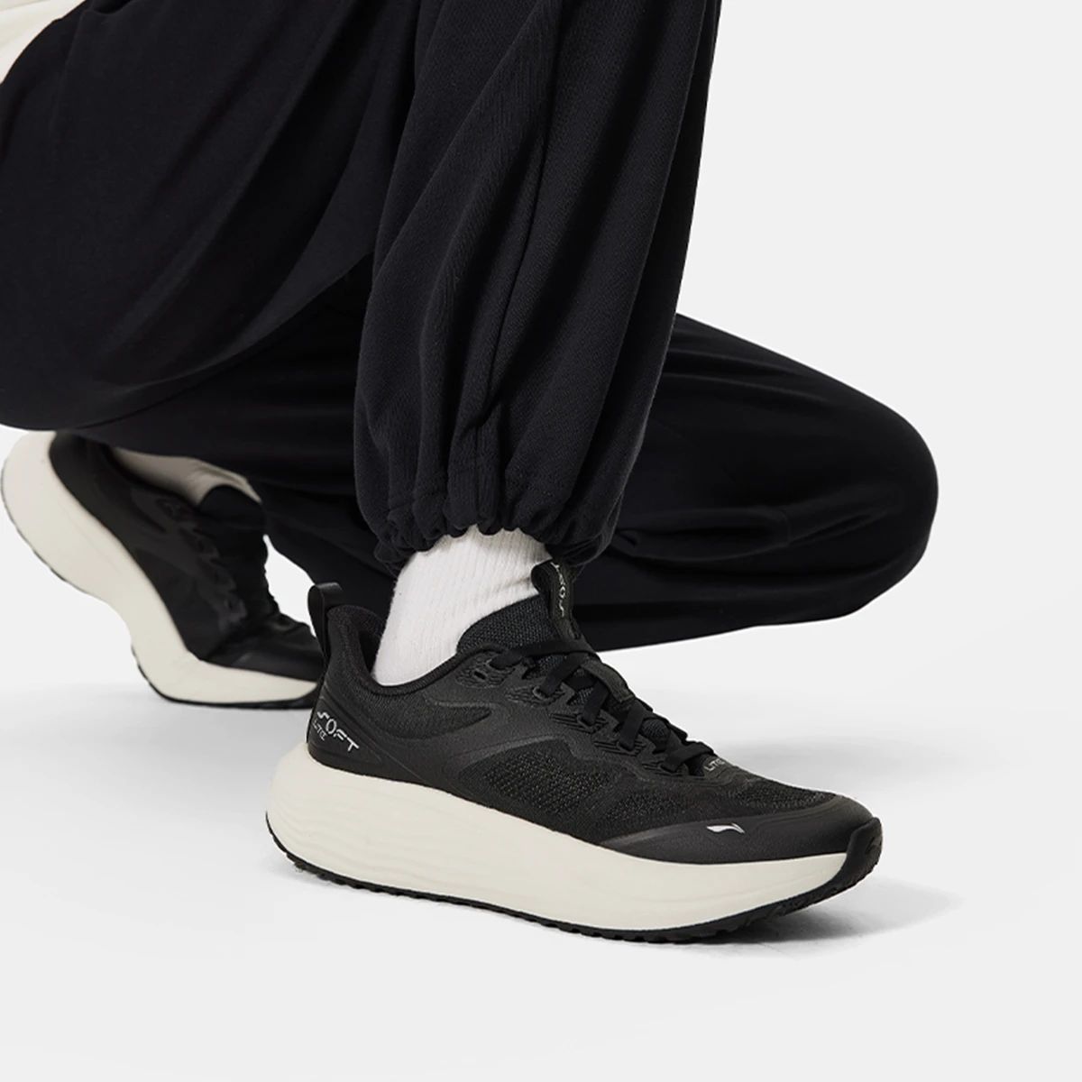 Giày thời trang Soft Nữ AGVU038-1V