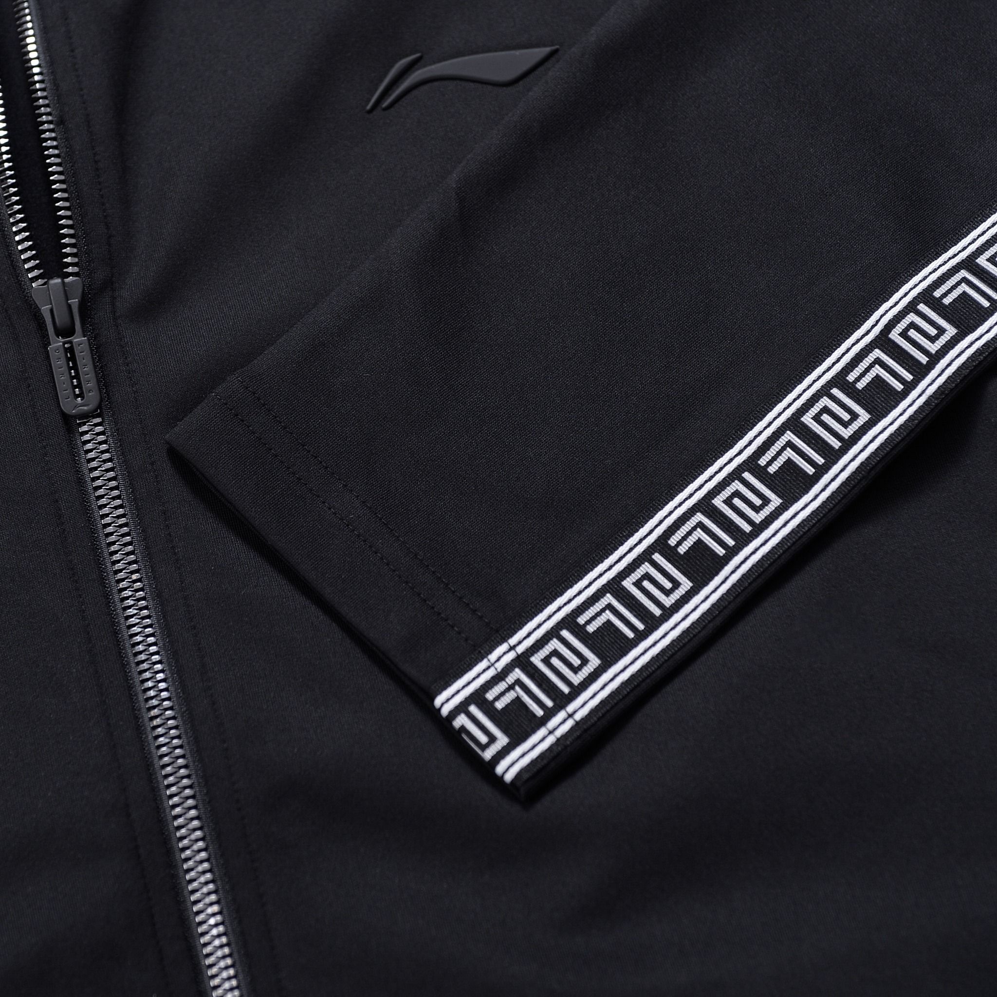 Áo nỉ Nam AWDSI55-1