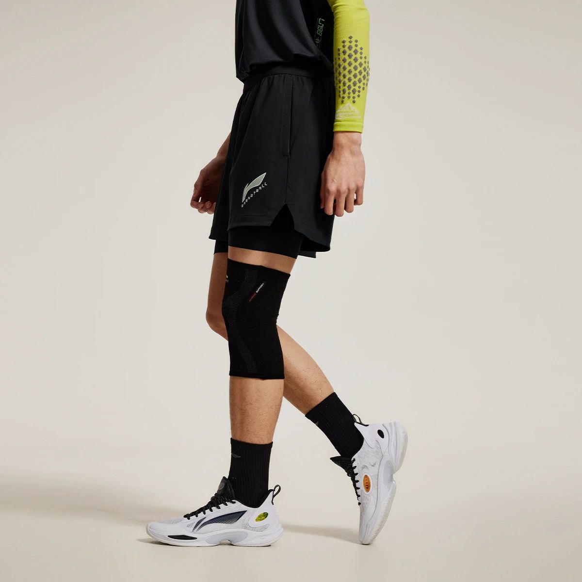 Quần short Nam AKSU675-1V