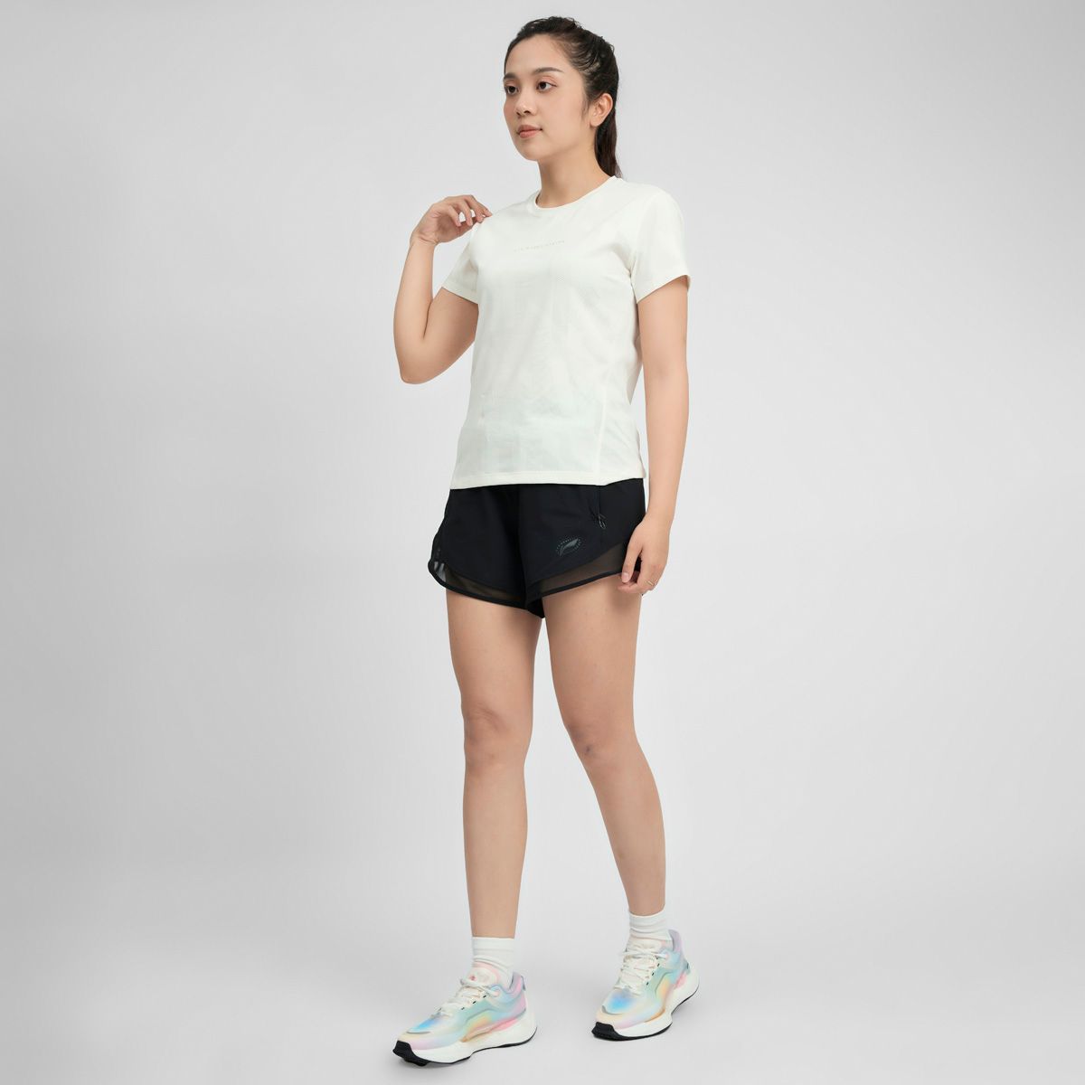 Áo T-shirt Nữ ATSU850-2V