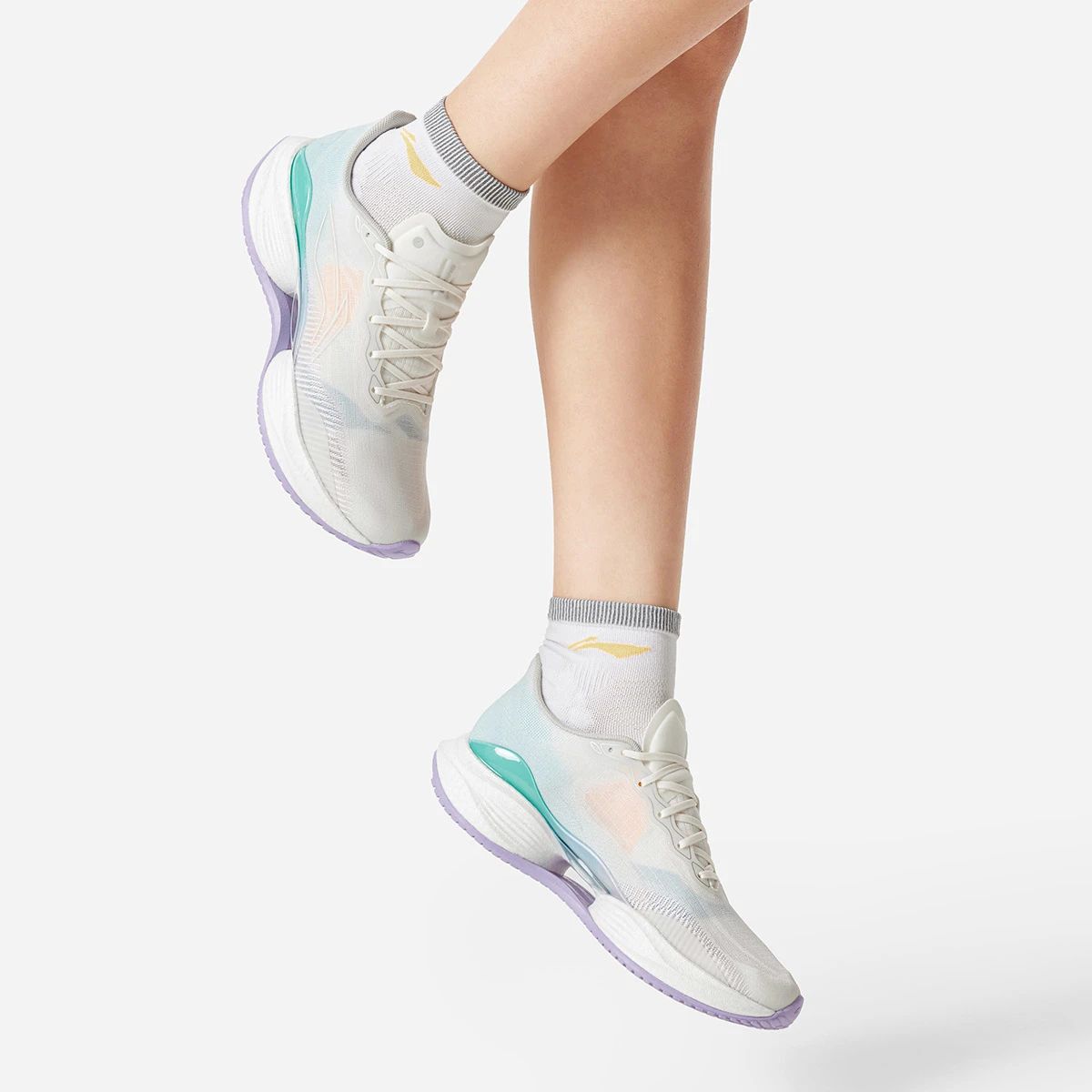 Giày chạy bộ SUPER LIGHT 22 Nữ ARVV002-31V