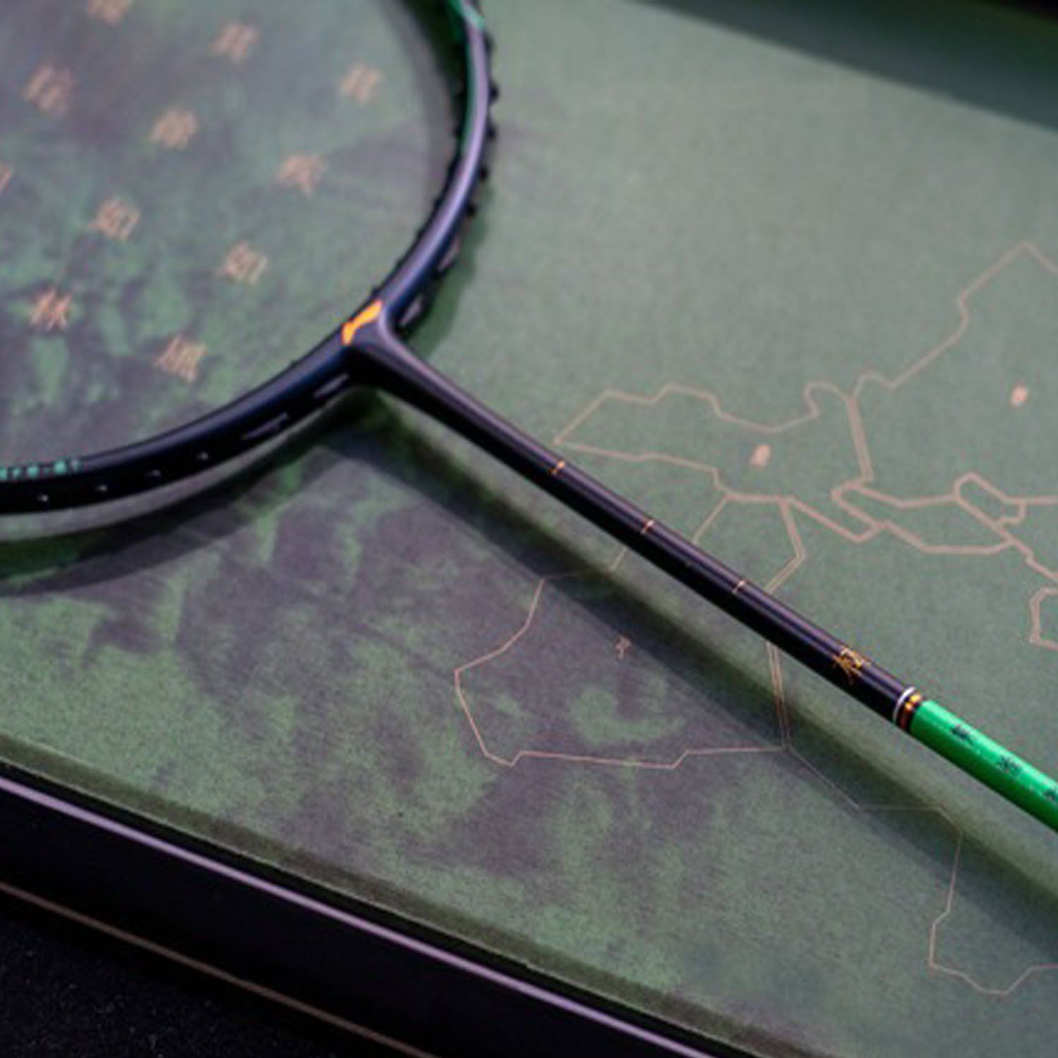 SET Vợt (Khung vợt) Cầu Lông Li-Ning phiên bản LÂM AYPT061-4