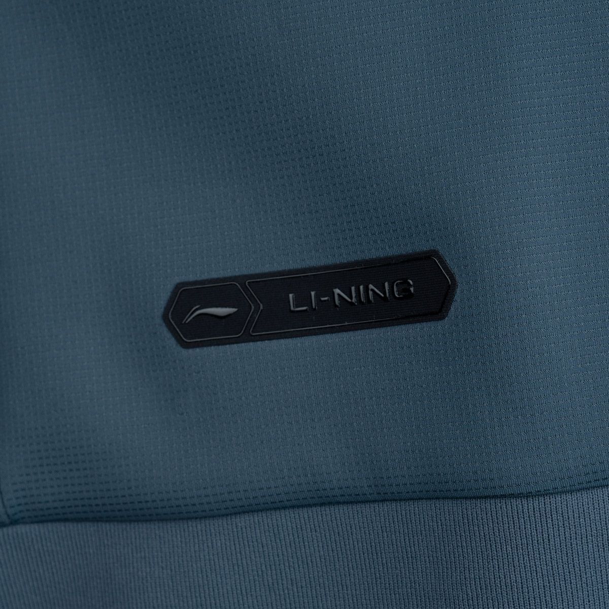 Áo nỉ Nam AWDU869-2V