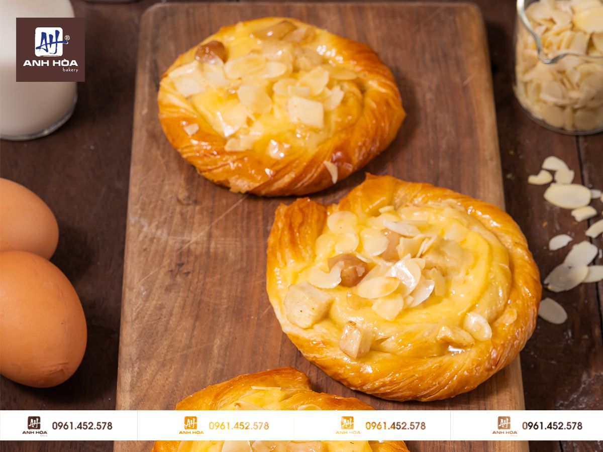BÁNH NGÀN LỚP TÁO - PUFF PASTRY APPLE PIES