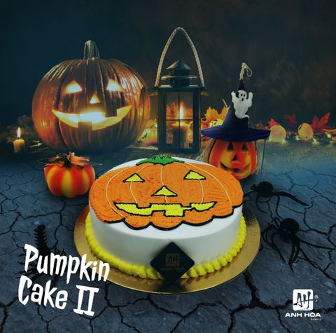 PUMPKIN CAKE 2