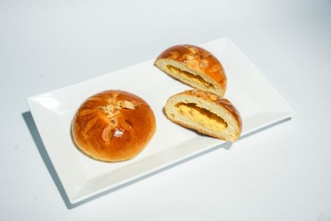'Bánh Mì Mềm Nhân Phomai