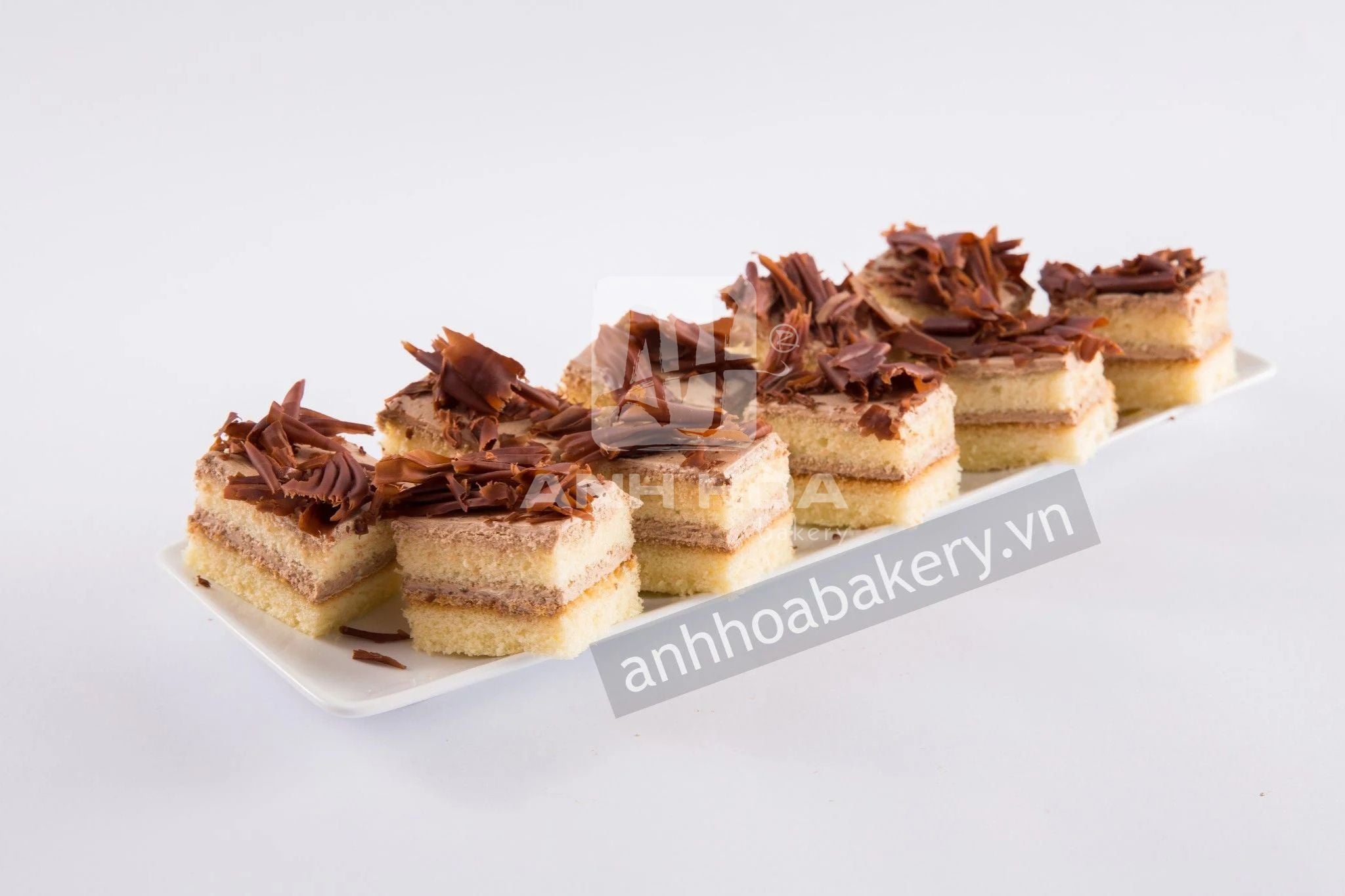 Petit Socola bào đen