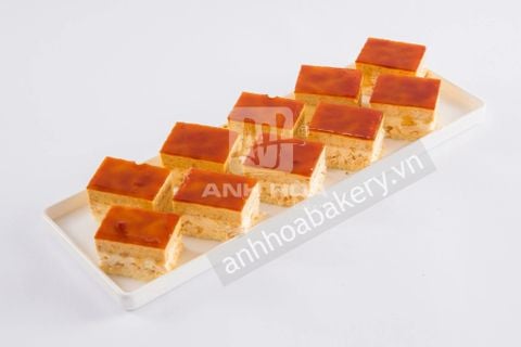 Petit hawai/ caramel dừa