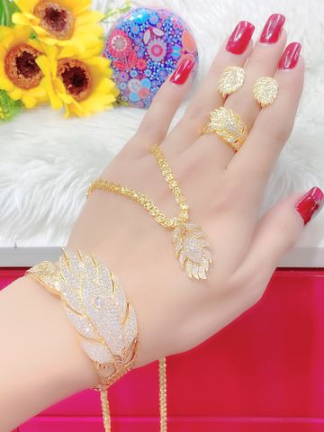 Bộ Trang Sức Kim Cương Mạ Vàng 18K DB8423295