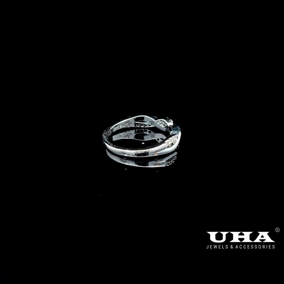 N1243 Nhẫn nữ đính đá CZ thiết kế trẻ trung cá tính UHA Women