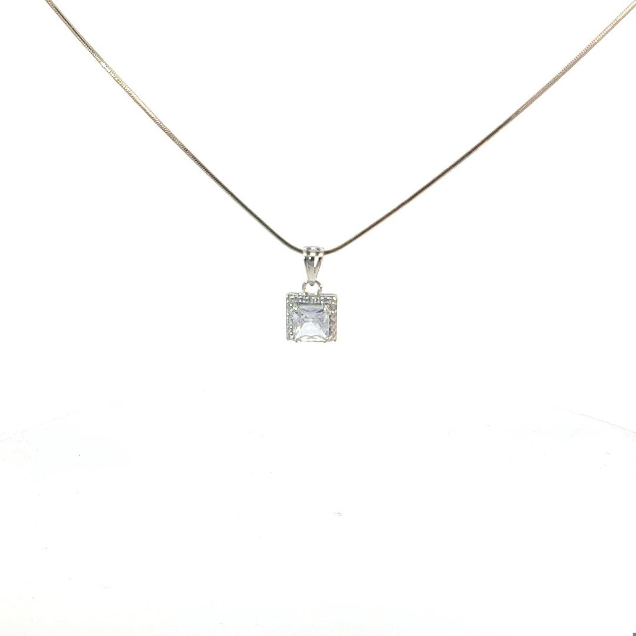 M1047 Mặt  KÈM dây chuyền nữ mạ vàng kiểu dáng sang trọng