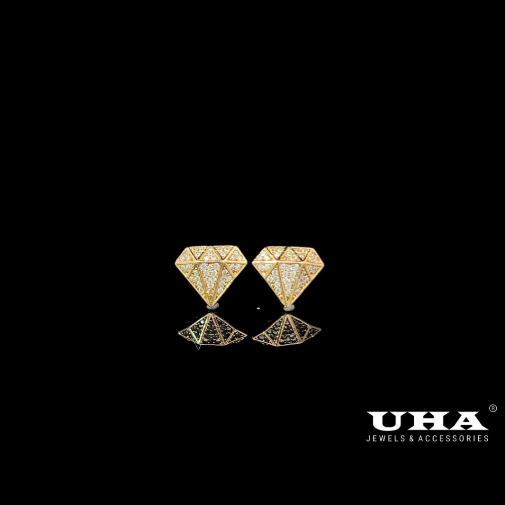 B495- Bông tai nữ họa tiết kim cương đính đá trắng UHA