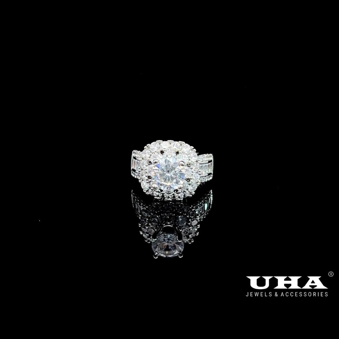 N666 Nhẫn nữ đính đá cz cao cấp sáng lấp lánh UHA Women