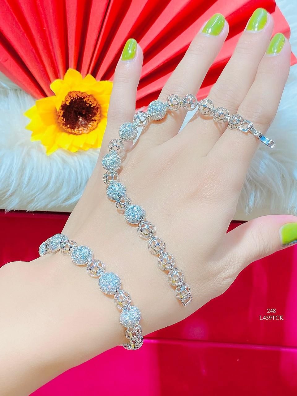 L459 Lắc Tay Nữ kiểu trái châu  Sang Trọng UHA Phụ Kiện