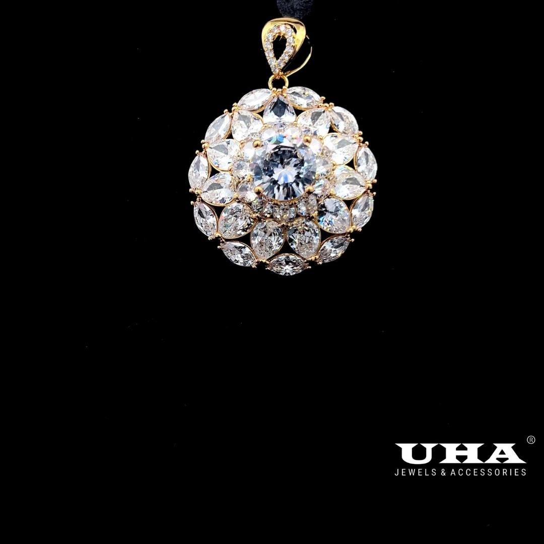 M1621 Mặt và dây chuyền nữ đính đá bagutte cao cấp, thiết kế tinh tế sang trọng UHA