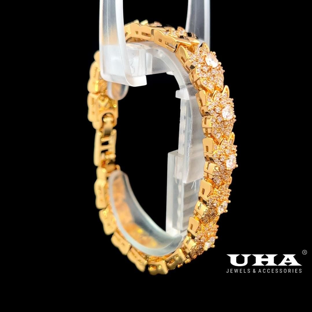 L647 Lắc tay nữ đính đá sáng lấp lánh UHA Phụ Kiện