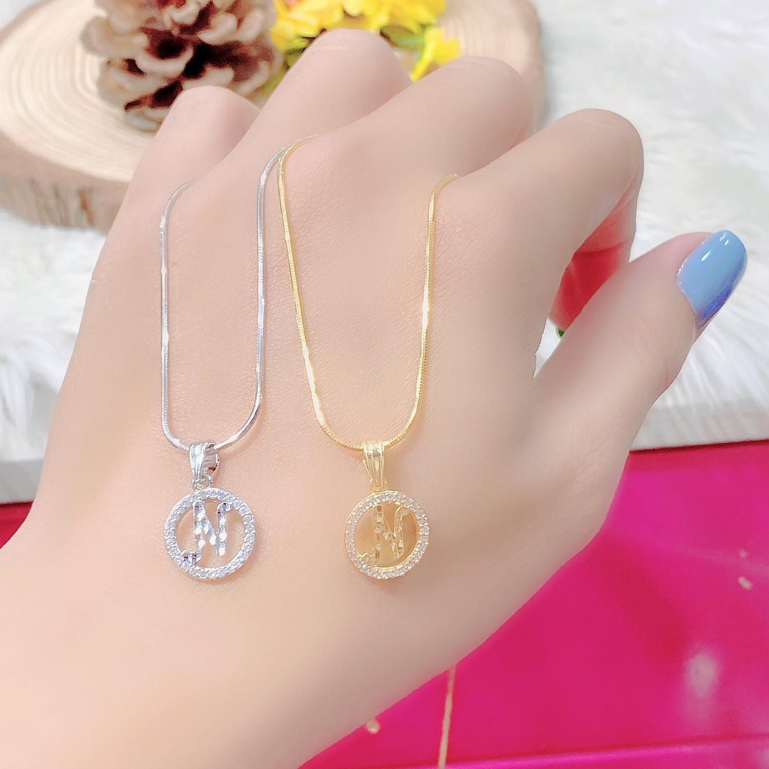 M1345-Mặt dây chuyền chữ cái đơn giản (không kèm dây)-UHA Women Dây Chuyền Nữ Trang Sức