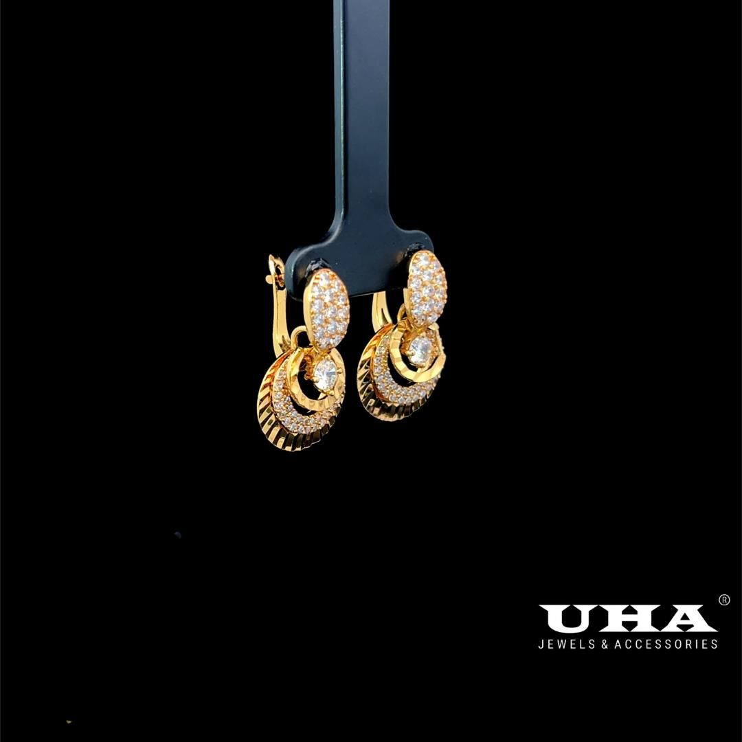 B1577 Bông tai nữ đính đá CZ cao cấp, thiết kế tinh tế sang tọng UHA- TẶNG KÈM HỘP