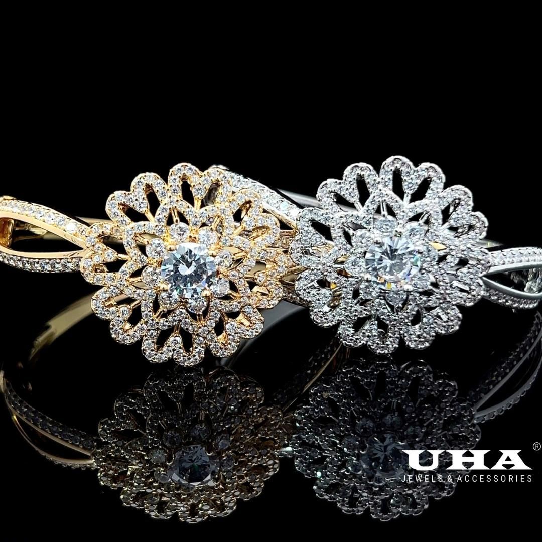 V579 Vòng tay nữ đính đá CZ thiết kế tinh tế trẻ trung nhẹ nhàng UHA