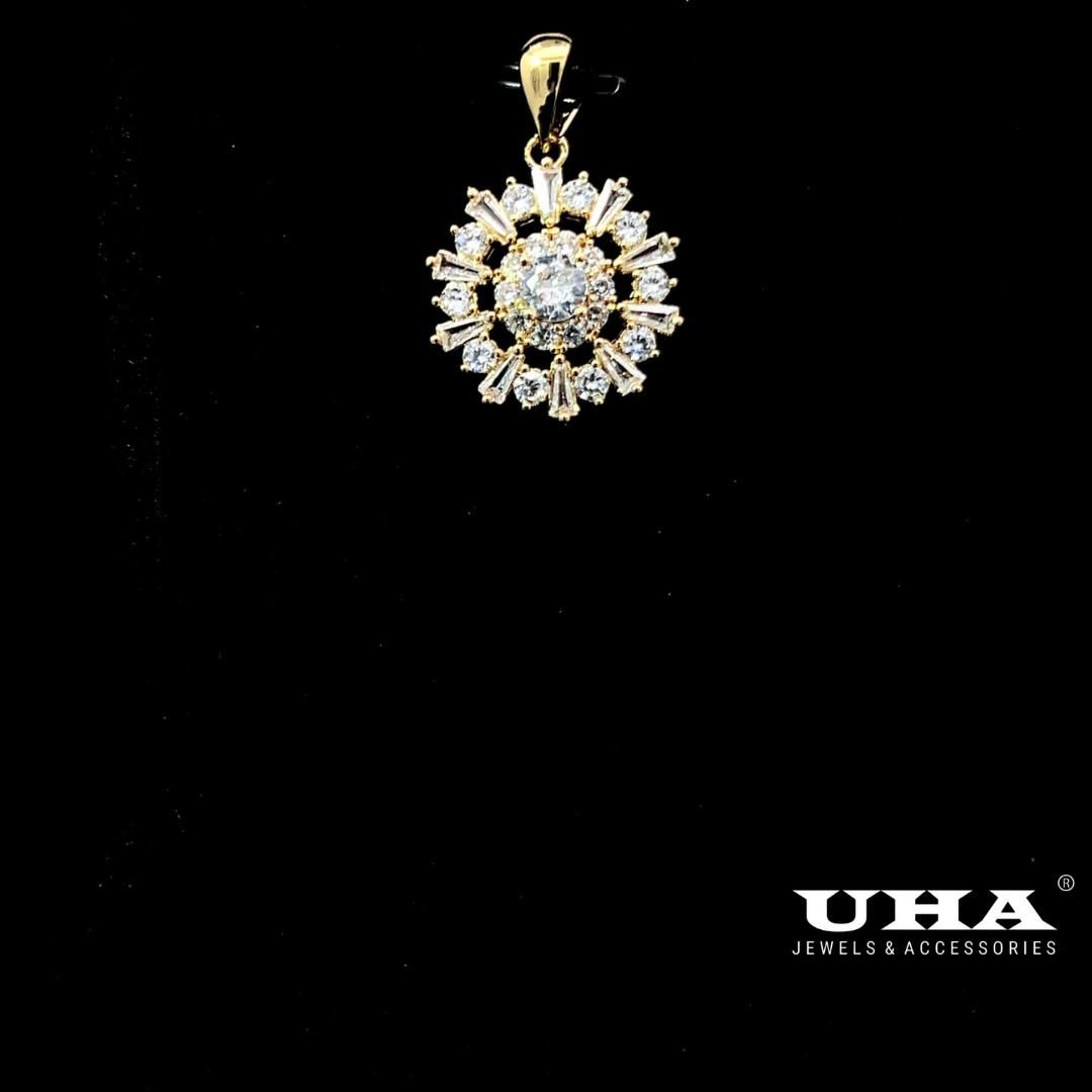 M1636 Mặt và dây chuyền nữ đính đá bagutte cao cấp sáng lấp lánh UHA Women