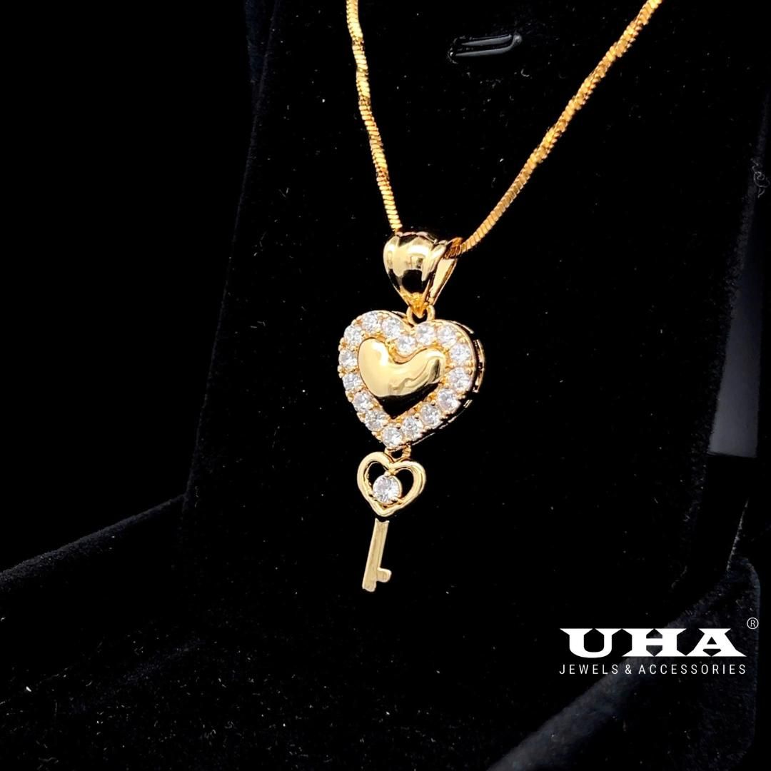 M1680 Mặt và dây chuyền nữ thiết kế kiểu trái tim- chìa khóa đính đá sáng lấp lánh UHA Women
