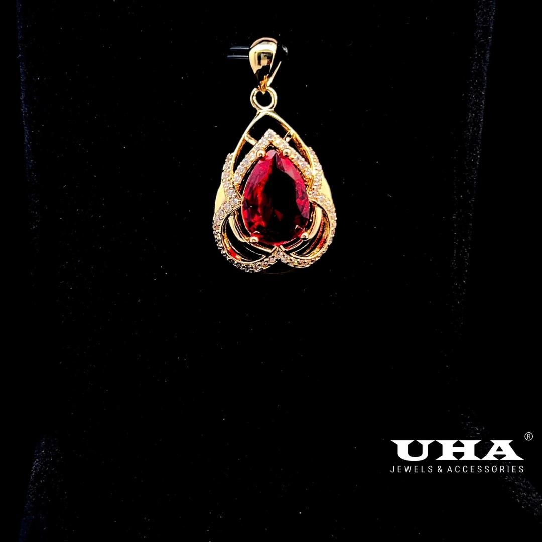 M1626 Mặt và dây chuyền đình đá màu phong thủy cao cấp sang trọng tinh tế UHA