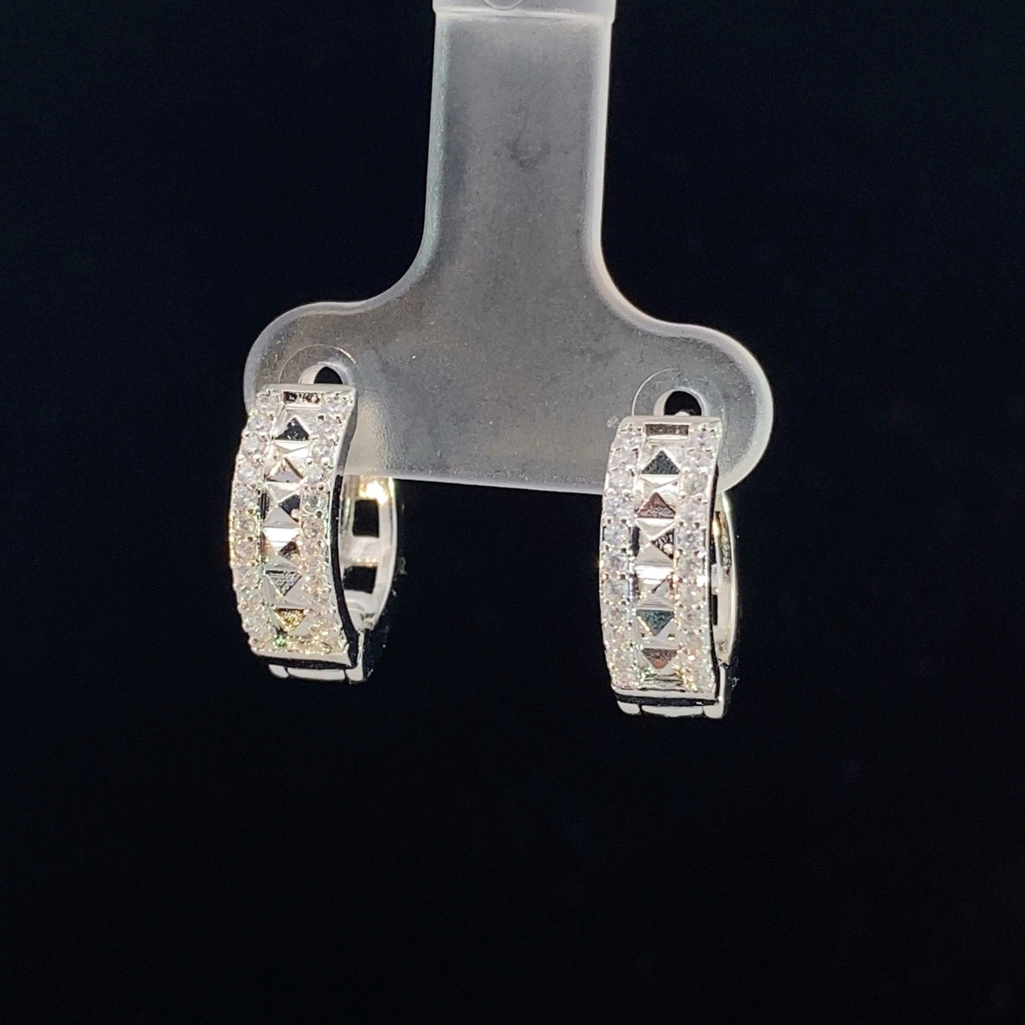 B1536-Bông tai khoen đính đá CZ bền màu cao cấp Women