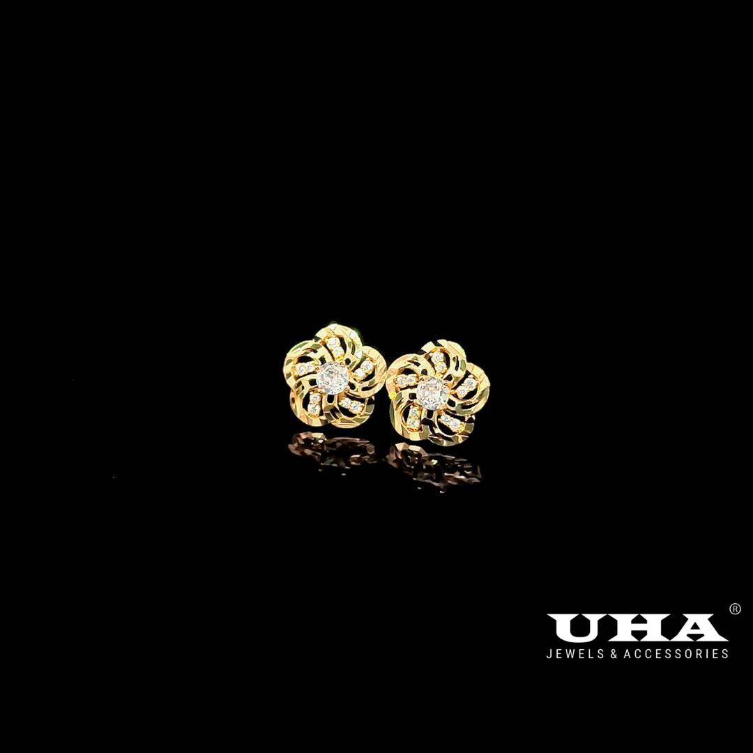 B1601 Bông tai nữ kiểu khắc máy đính đá CZ cao cấp UHA-TẶNG KÈM HỘP Women Hoa Tai