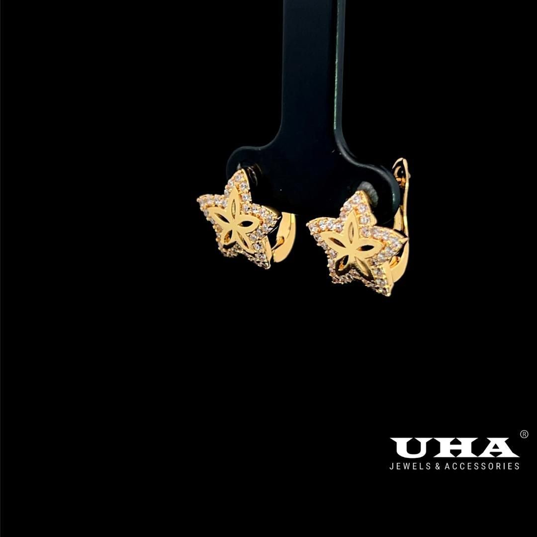 B1641 Bông tai nữ thiết kế kiểu ngôi sao 5 cánh đính đá sáng lấp lánh -TẶNG KÈM HỘP Women Hoa Tai