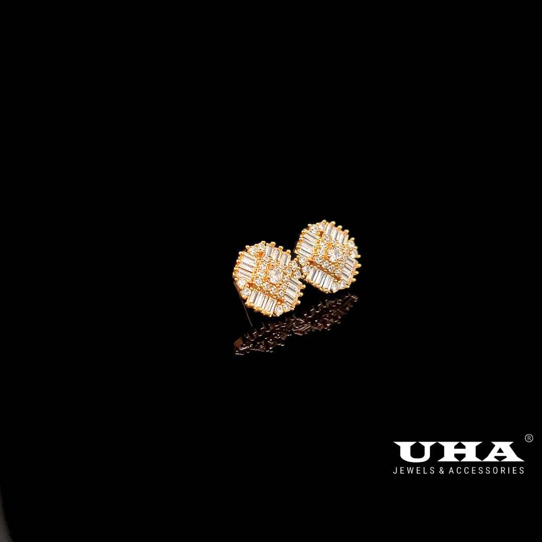 B1594 Bông tai nữ đính đá baguette thiết kế trẻ trung UHA