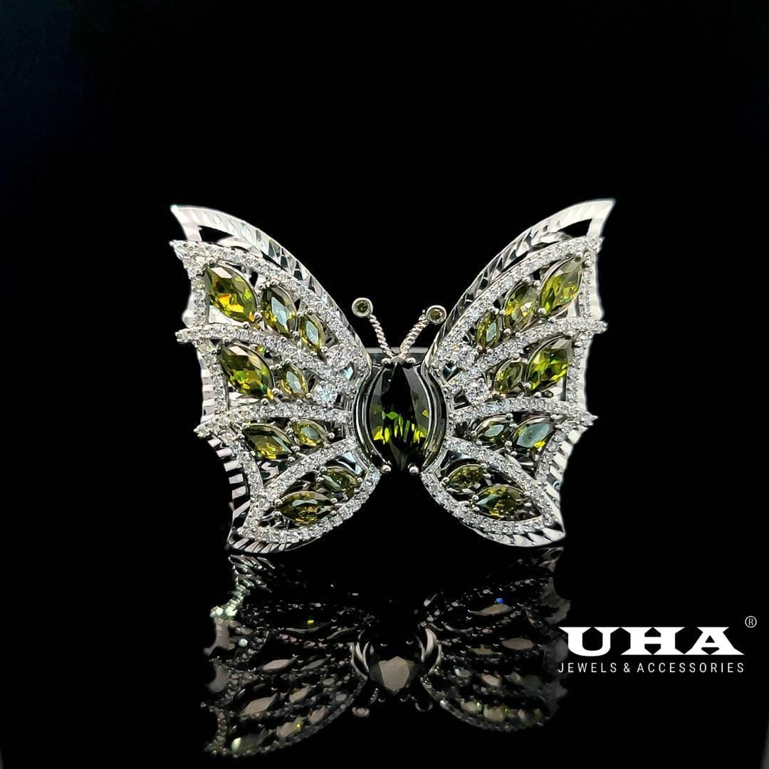 V591 Vòng tay nữ kiểu cánh bướm đính đá màu phong thủy siêu xinh-UHA